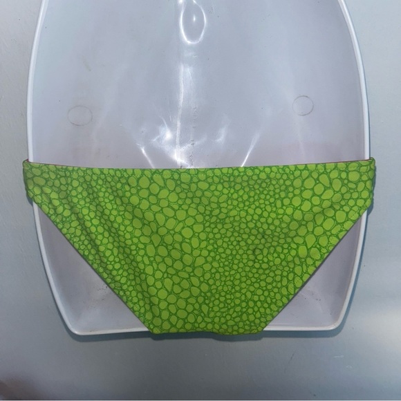 Volcom 2 pc Bandeau Bikini XS Swimsuit Reversible Pink Green Set - Picture 8 of 12